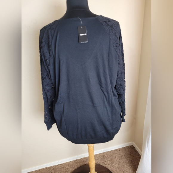 Torrid V-Neck Lace Sleeved Sweater - Picture 6 of 7